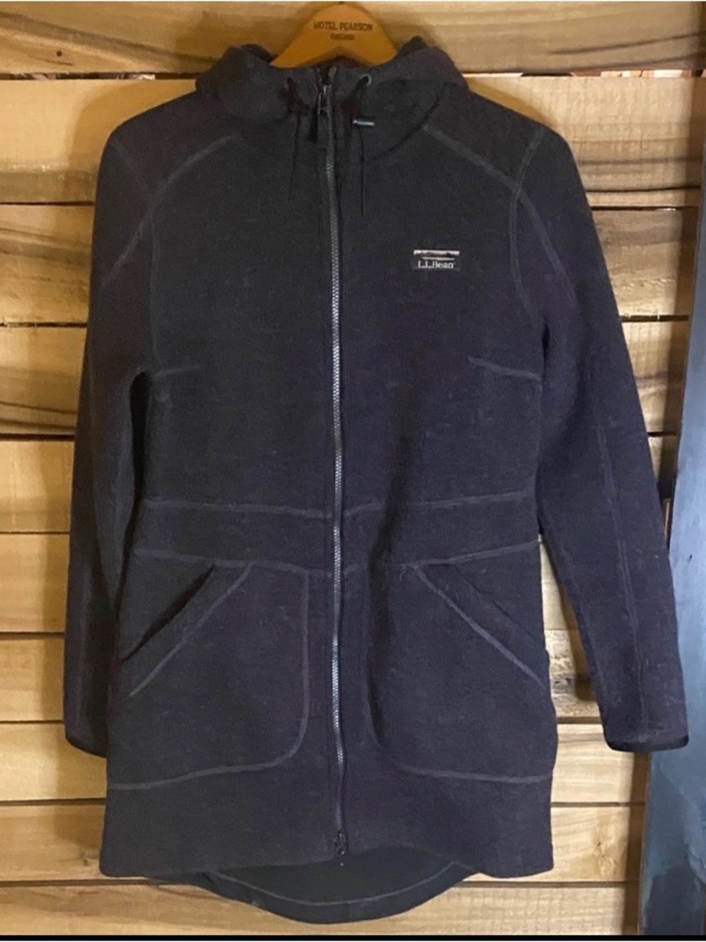 L.L. Bean charcoal gray full zip hooded parka size small zip pockets